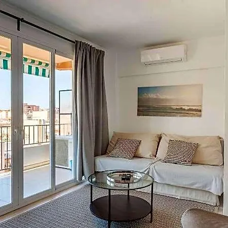 With Balcony In By Costarentals Appartement