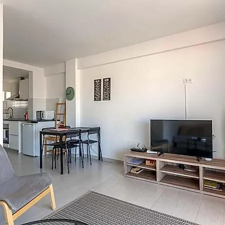 With Balcony In By Costarentals Appartement *